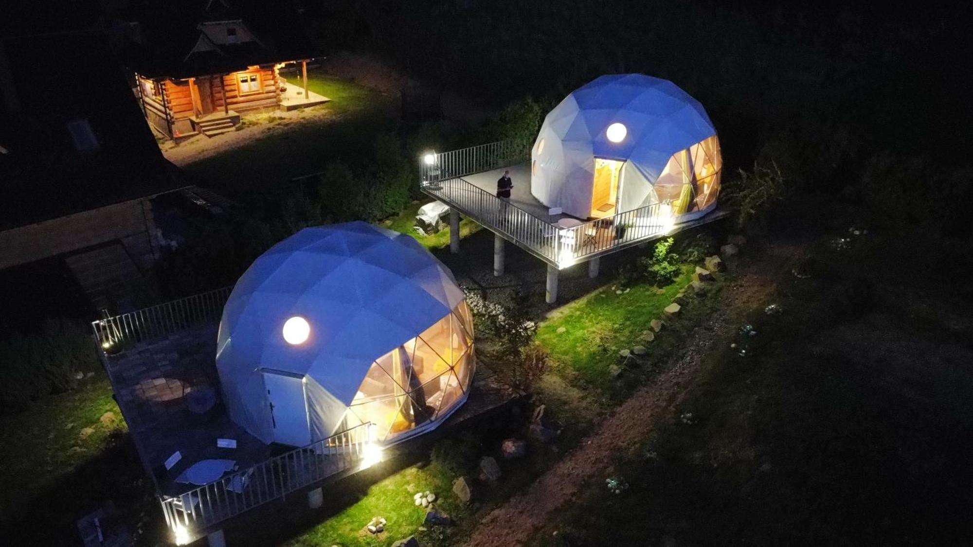 Bed and Breakfast Glamping Gliczarow Klapnioki Лесьниця Екстер'єр фото